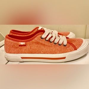 Womens Rocket Dog Pink Athletic Shoes Size 8.5 New without Box unworn